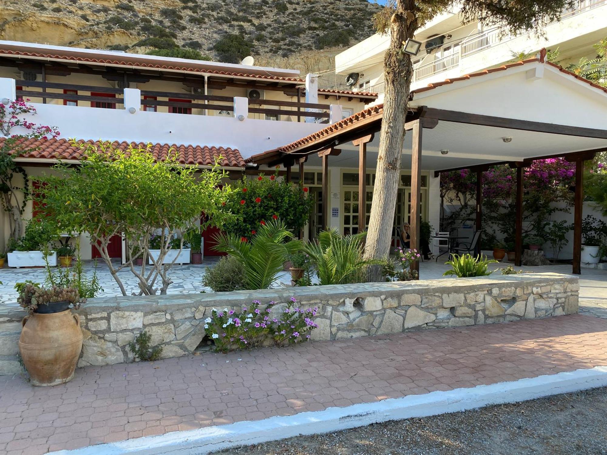 Pension Romantika Matala  Exterior photo
